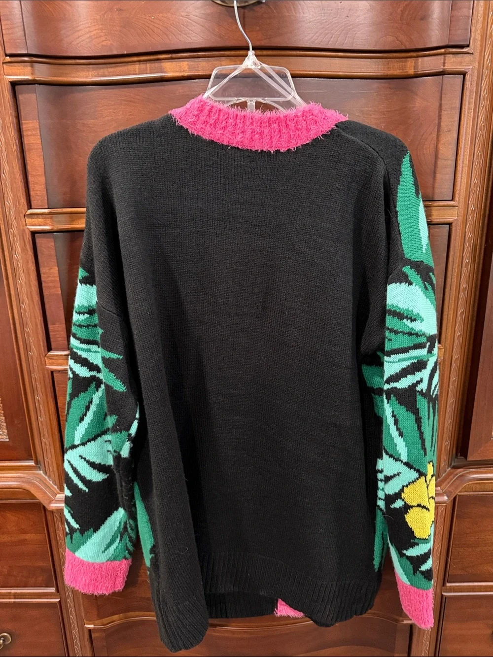 Flamingo Party “Ugly-Sweater” Christmas, Size: Xl - Picture 4 of 5